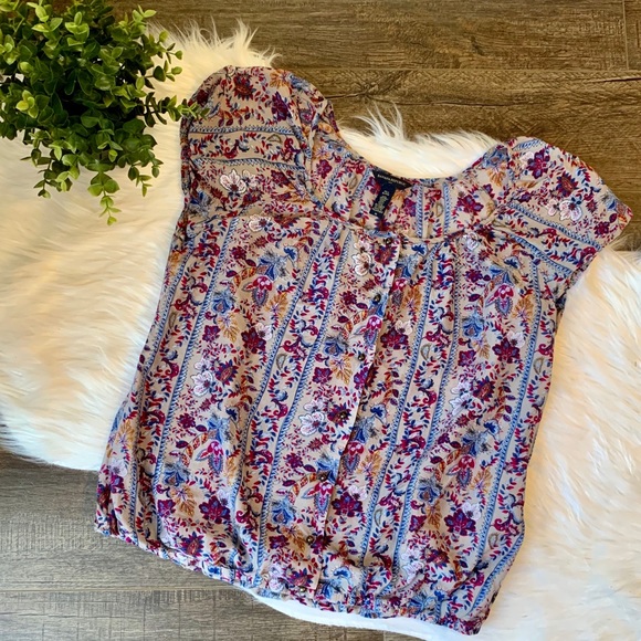 Banana Republic Tops - Banana Republic floral silk blouse